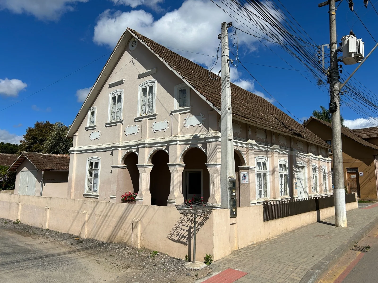 Projeto aprovado garante pintura externa de imóvel histórico