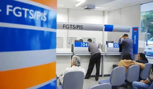 Abono salarial começa a ser pago