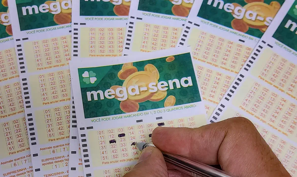 Aposta do CE acerta dezenas da Mega e leva prêmio de R$ 158 milhões