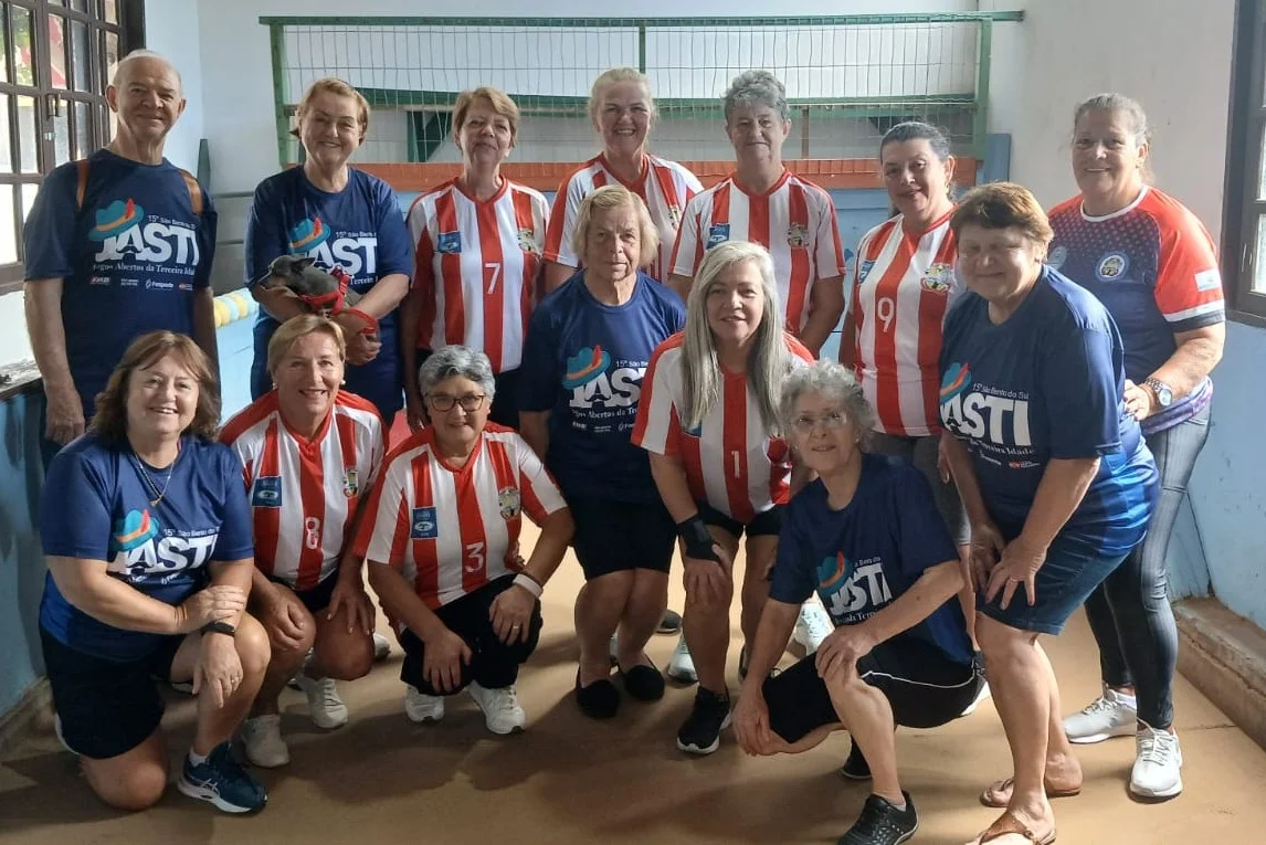 Bocha feminina que representará São Bento nos JASTI faz jogo-treino no litoral e reforça preparação para competição em Joinville