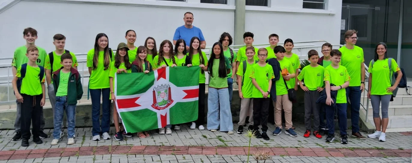 São Bento do Sul conquista 17 medalhas em circuito de xadrez em Joinville