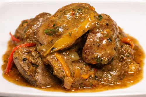 (VÍDEO) Receita da Semana: Fígado de galinha ensopado