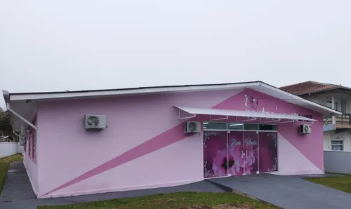 Projeto Ela Renasce promove oficinas gratuitas para mulheres no Centro de Referência da Mulher