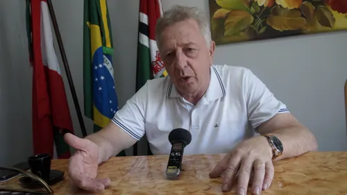 Pré-candidatura regional ganha força: Dr. Elói Quege defende mais representatividade para o Planalto Norte e Serrano