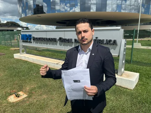 Vereador protocola denúncia na PGR e aponta falhas em políticas de combate à violência contra a mulher em SC