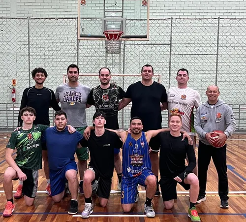 Basquetebol adulto de São Bento volta após 11 anos ao Estadual