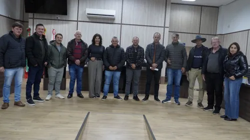 Vereadores de Mafra realizam visita institucional à Câmara de Papanduva e reforçam integração regional