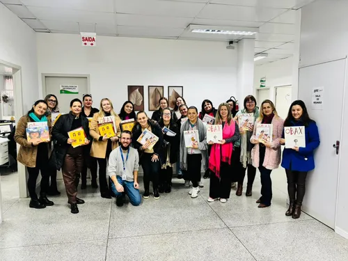 Título 1:
Livros sobre relações étnico-raciais começam a ser distribuídos na rede municipal de São Bento do Sul