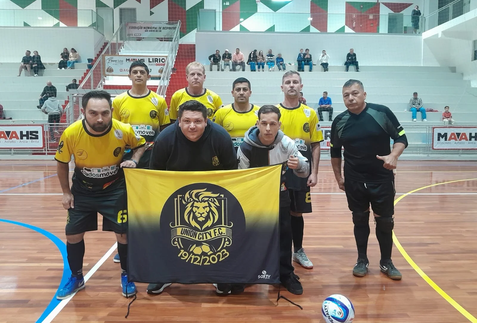 Futsal 40+ define finalistas nesta quinta-feira no Ginásio Annes Gualberto