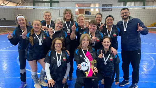 Vôlei adaptado 60+ feminino de São Bento do Sul conquista título em quadrangular em Canoinhas