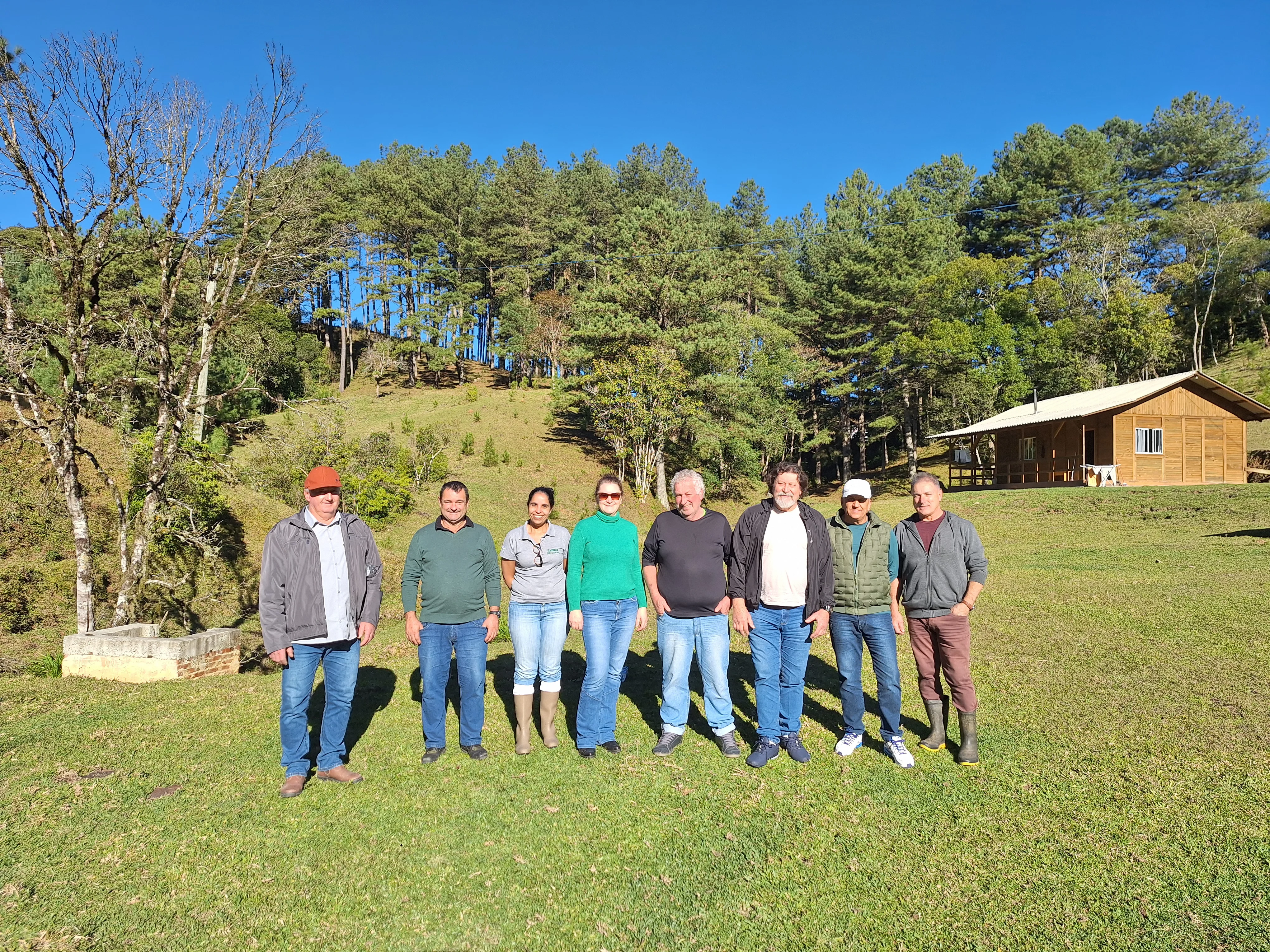 Treinamento orienta representantes comunitários sobre novo larvicida usado no combate ao borrachudo