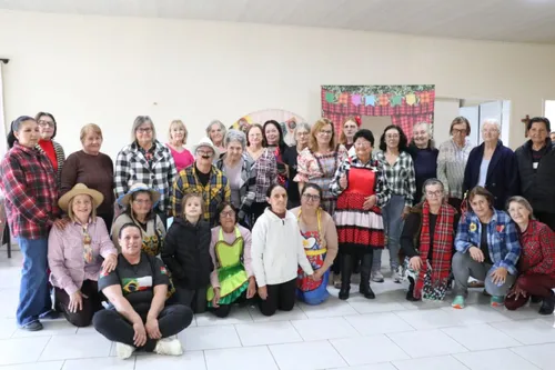 Papanduva realiza Festa Julina da Melhor Idade