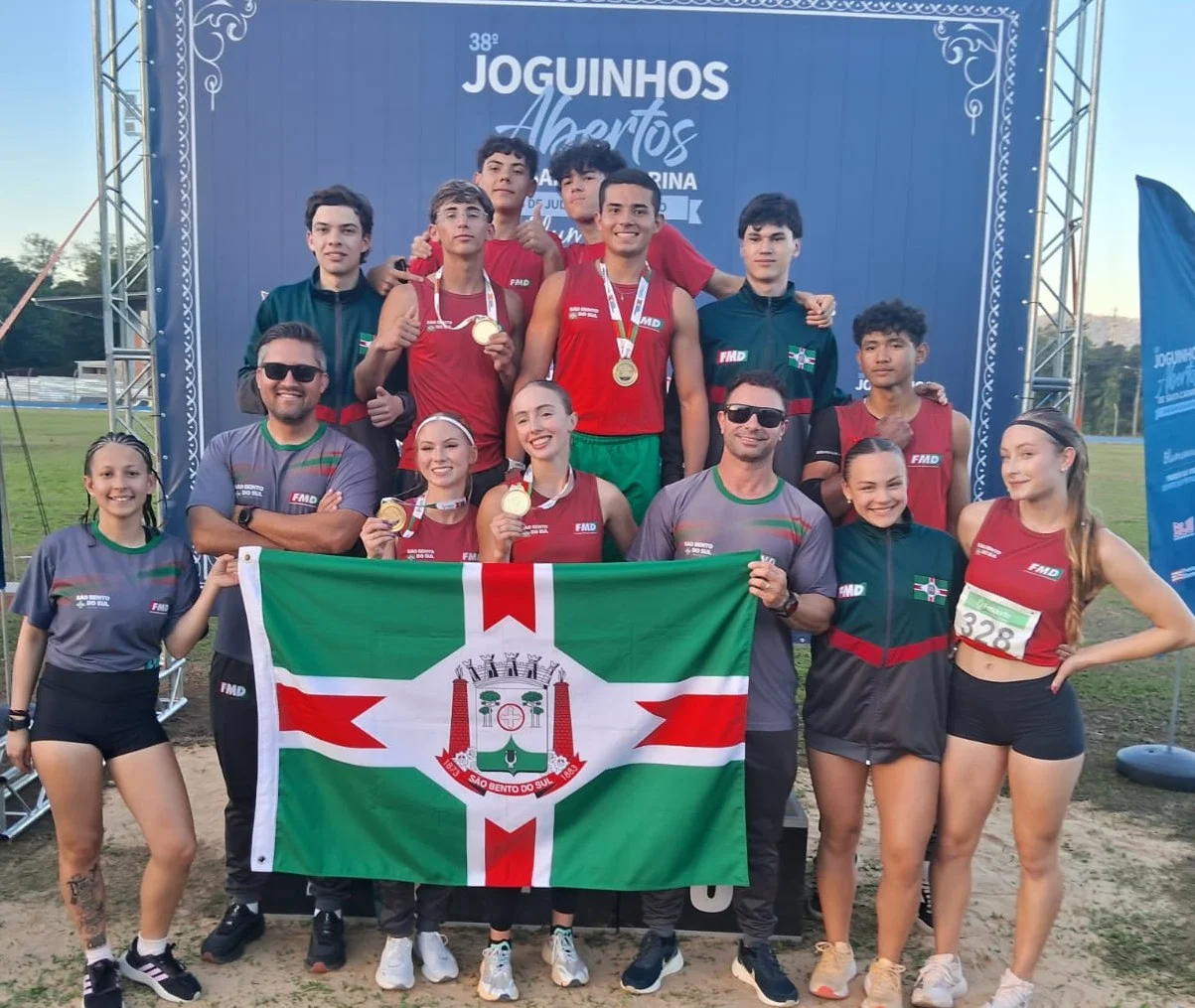 Atletismo de São Bento do Sul conquista sete medalhas e quebra recorde nos Joguinhos Abertos