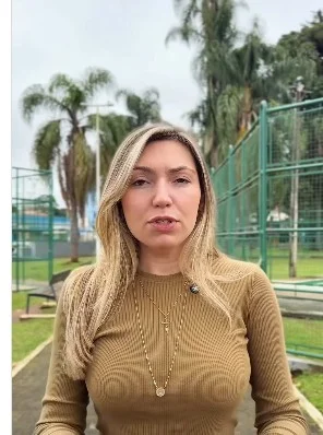 TRE-SC rejeita ação por propaganda eleitoral antecipada contra Juliana Maciel