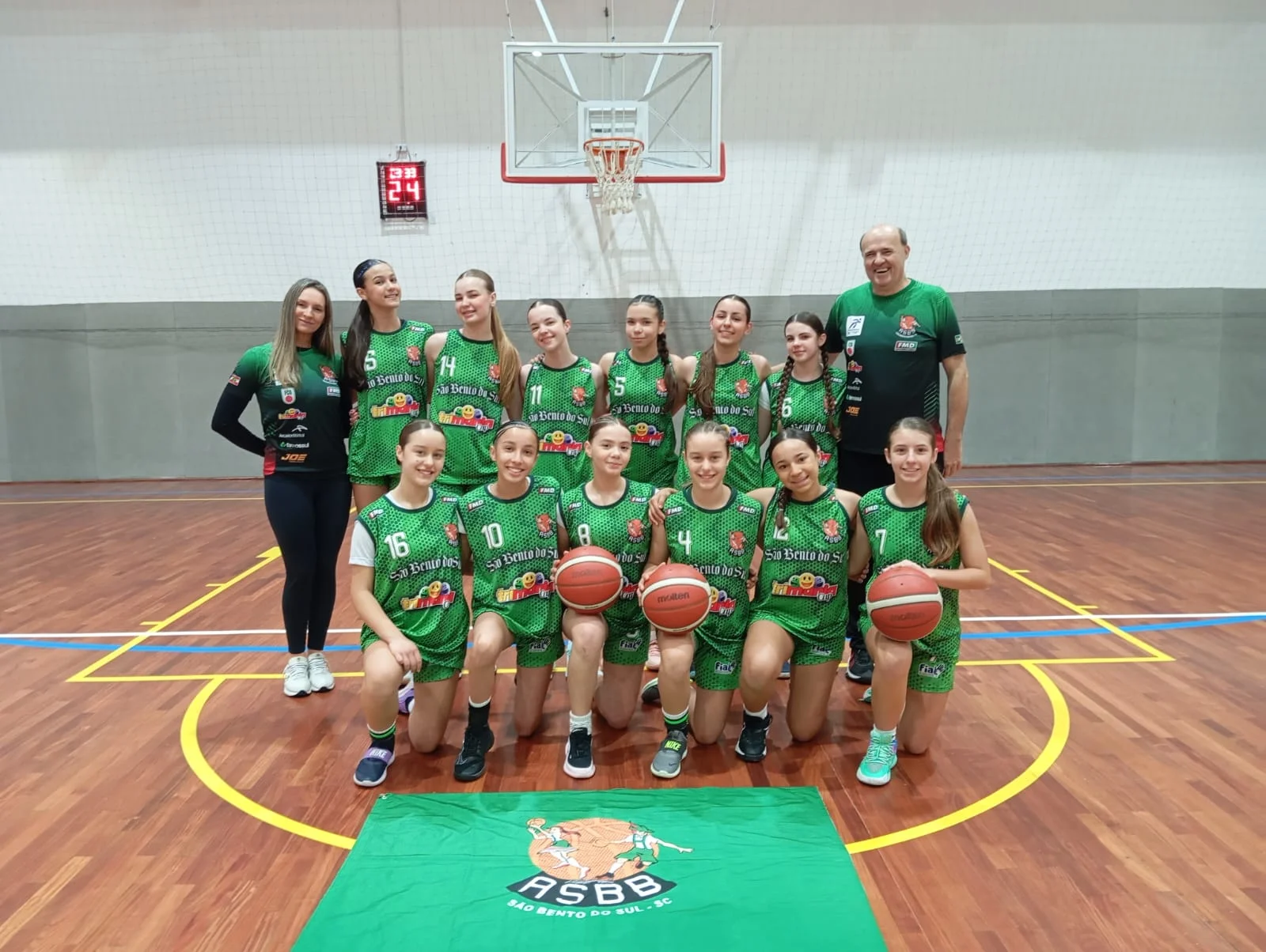 Basquete feminino de São Bento do Sul garante presença nas quartas de final do Estadual