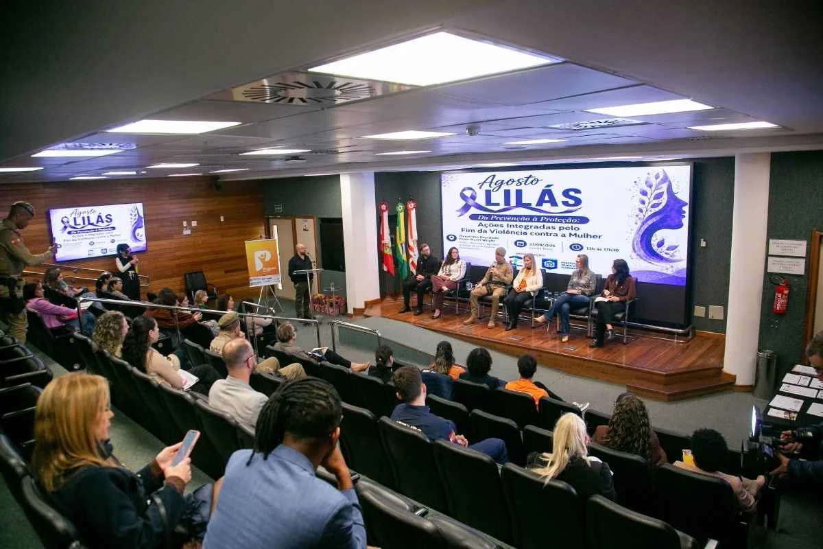 Encontro na Alesc foca rede de proteção à mulher