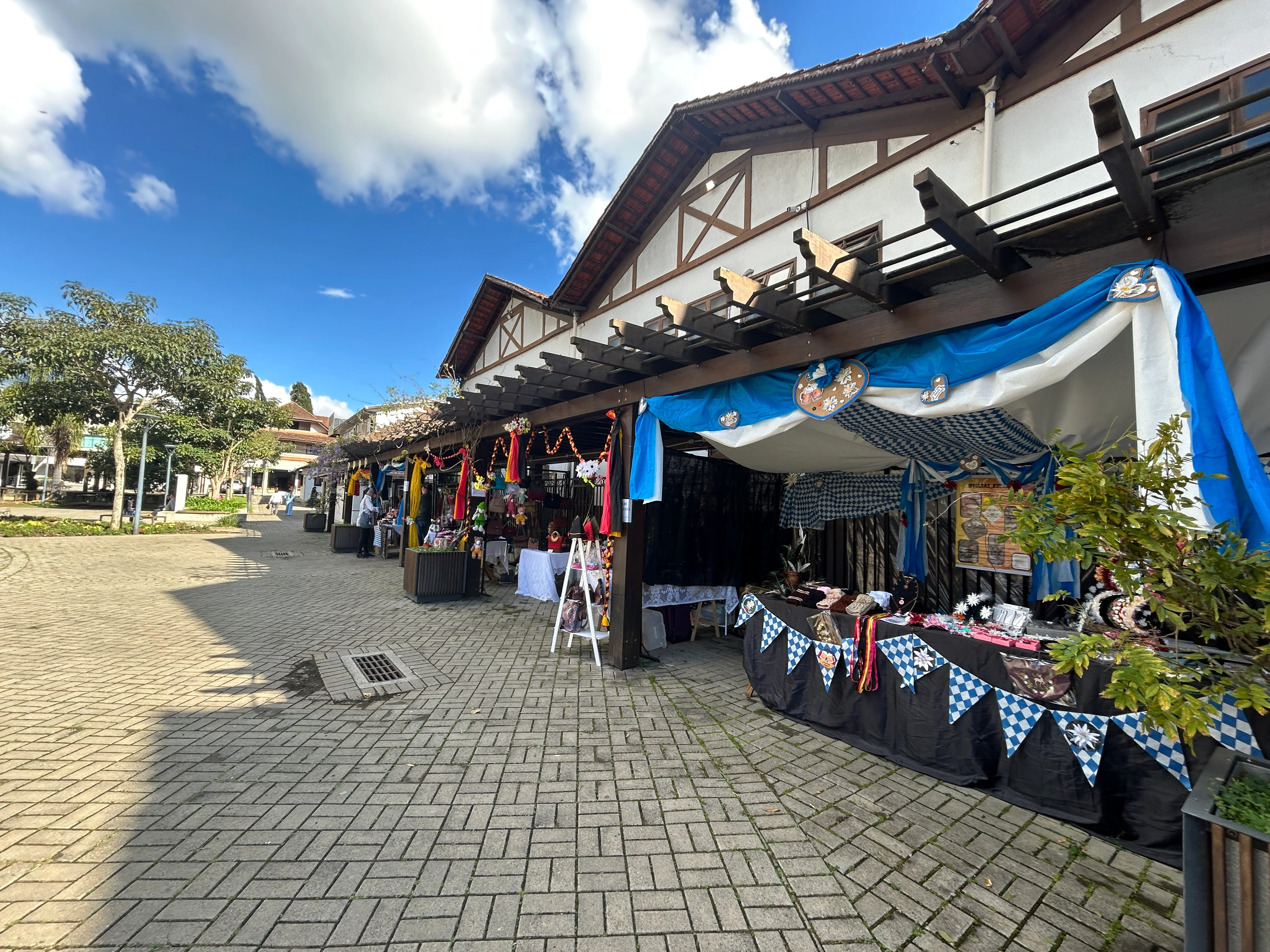Feira “Sabores e Encantos” valoriza produção local