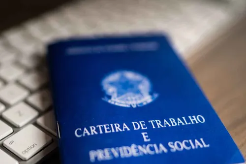 Diferentes funções com vagas em Papanduva