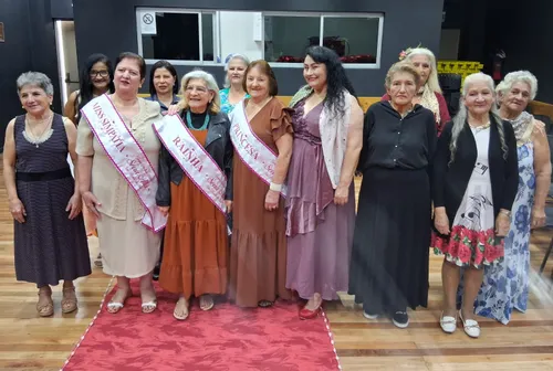 Eleição da Miss Melhor Idade reúne participantes do Grupo Amigas do Sossego e CRAS Serra Alta