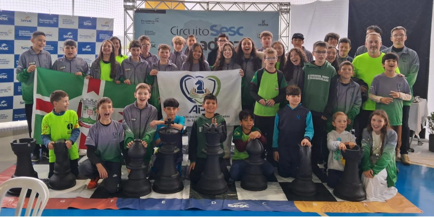 Xadrez de São Bento do Sul conquista 15 medalhas em competição no Paraná