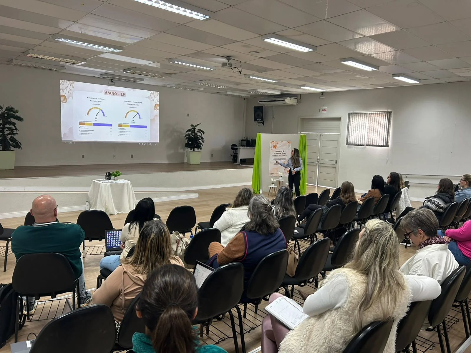 SEMED promove formação para Especialistas em Assuntos Educacionais