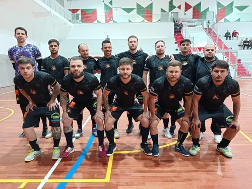 Municipal de Futsal da 3ª Divisão define semifinalistas e equipes que sobem de divisão