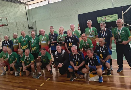 São Bento do Sul conquista título invicto na 1ª Copa Nilo Fragoso de Voleibol 68+