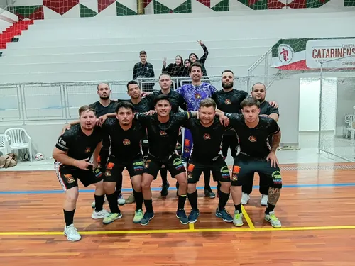 Milan do Brasil e Olympia FC decidem o título da 3ª Divisão do Futsal em São Bento do Sul