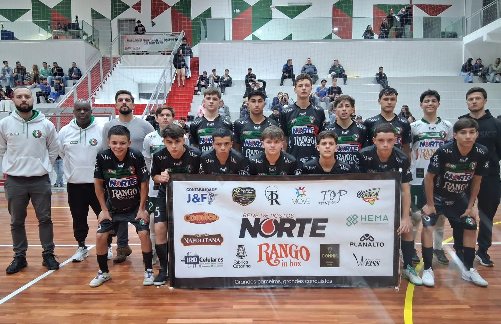 FMD/São Bento enfrenta Jaraguá em semifinal do Estadual Sub-16 de Futsal