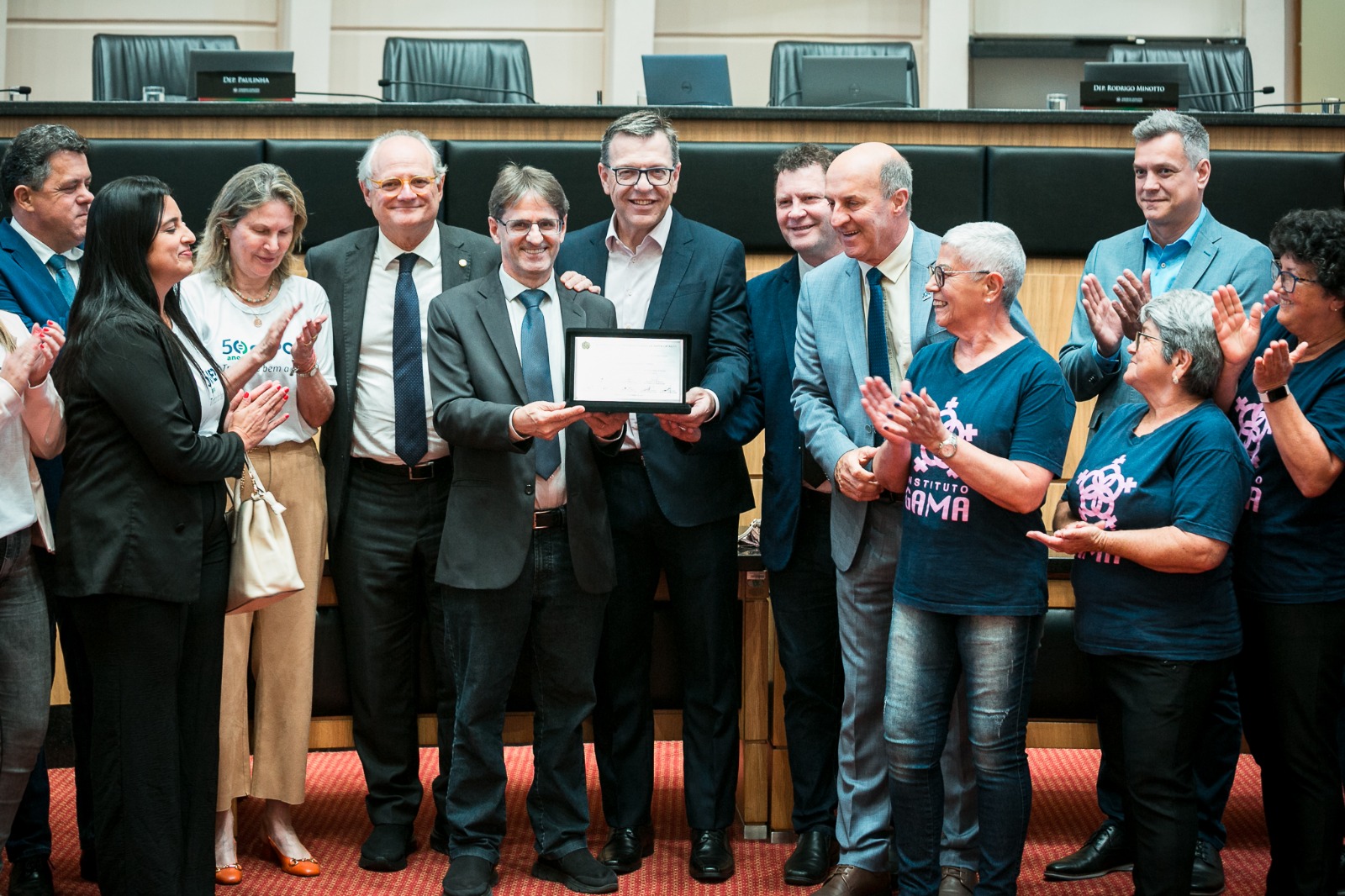 Imagem para matéria Por iniciativa de Saretta, ALESC homenageia CEPON 