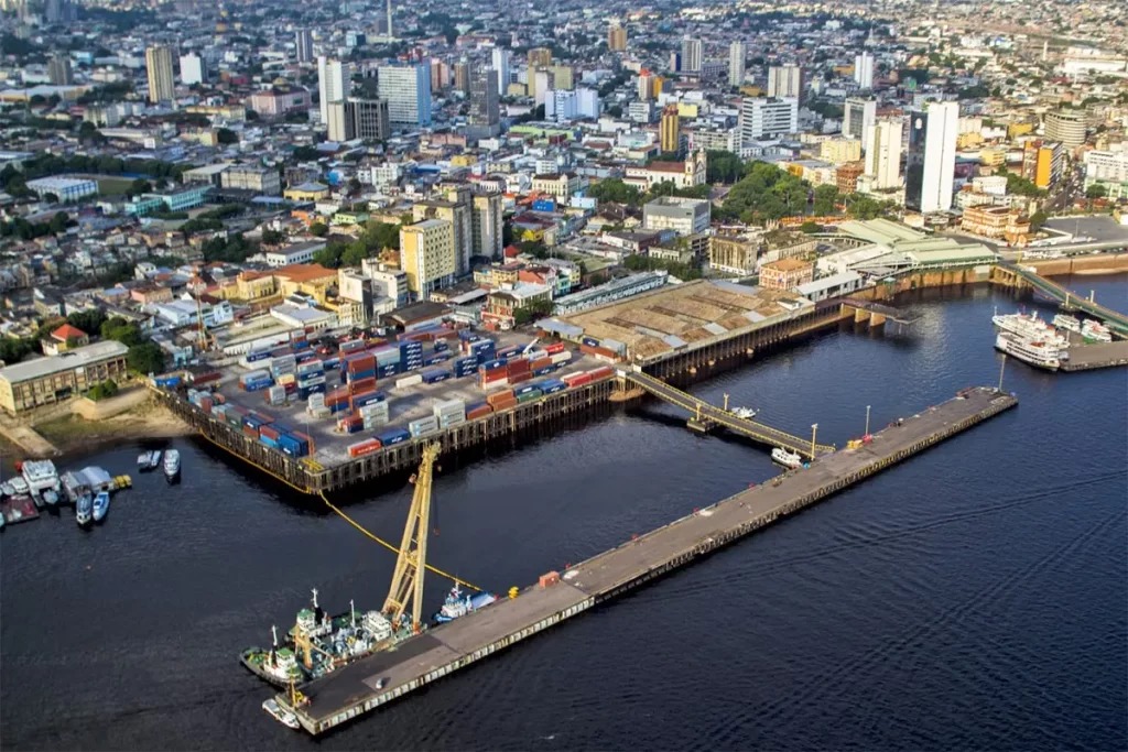 Imagem para matéria Amazonas: Construção de 27 balsas graneleiras deve favorecer exportação de grãos 