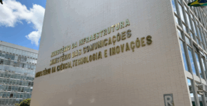 Imagem para matéria Mcom amplia distribuição de kits de antenas de TV digital parabólica, via satélite, para 46 municípios maranhenses 